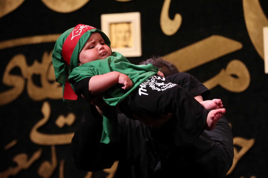 مراسم عزاداری شب هفتم دهه اول محرم ۱۴۰۵